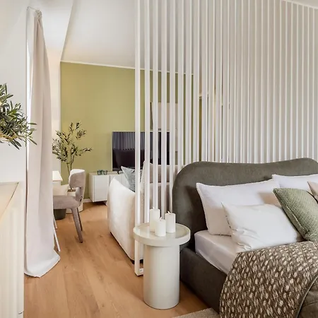 Apartman Auszeit Im Loft I Inkl Parkplatz I Balkon I 49 Qm I 3 Min Zur Elbe I 1 Schlafzimmer I Laubegast